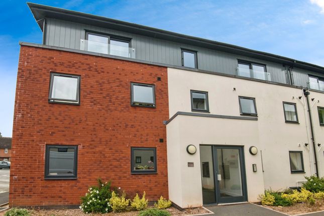 Thumbnail Flat for sale in Burnthouse Lane, Exeter