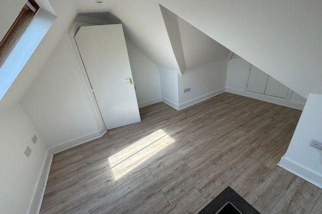 Flat 5, CANTERBURY photo 2