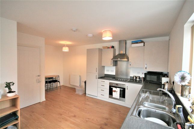 4, 22, Rotary Way, Crewe photo 4