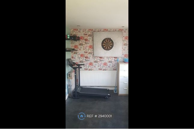 Lansbury Road, Enfield photo 4