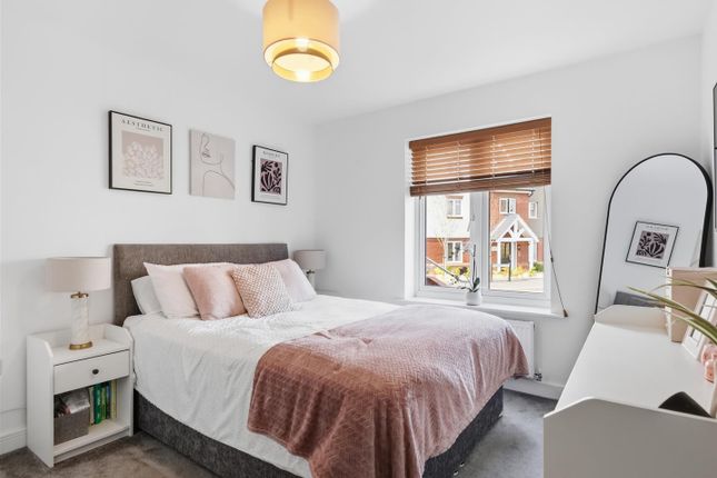 copy, Maple House, Verwood photo 4