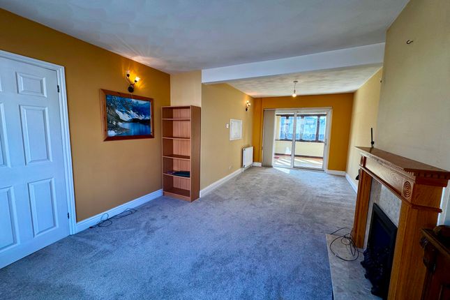 16 Cavour Road, Faversham photo 3
