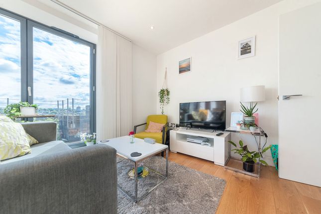 Flat 145, Riverdale House, London photo 4