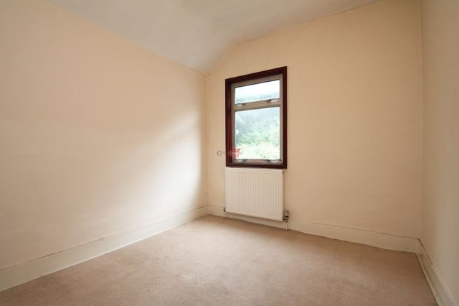 56, Mount Road, Chatham photo 4