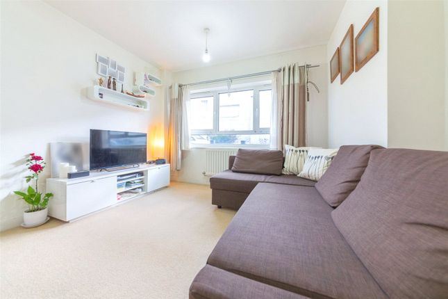 1 Bed Flat For Sale In Nickleby Apartments 16 Grove