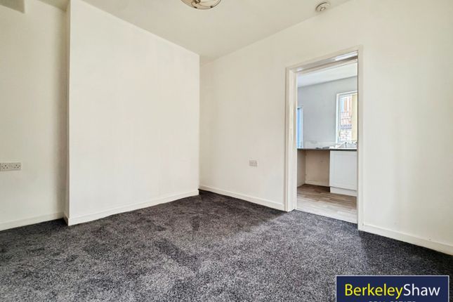 2, Bakewell Grove, Liverpool photo 4