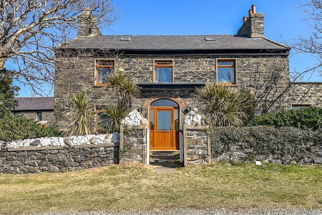 Ballagawne Farmhouse (10).Jpg