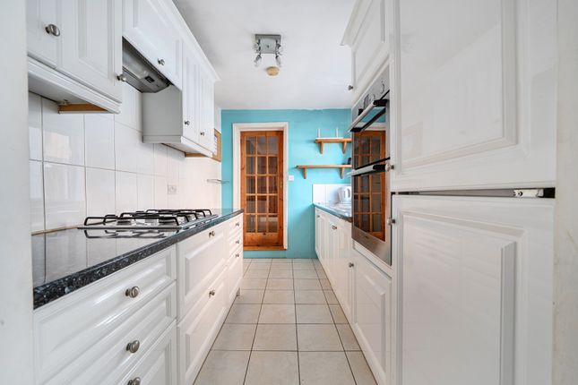 17, Henry Street, Berkshire photo 4