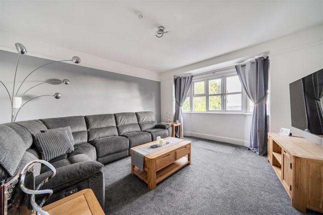67, The Avenue, Fareham photo 4