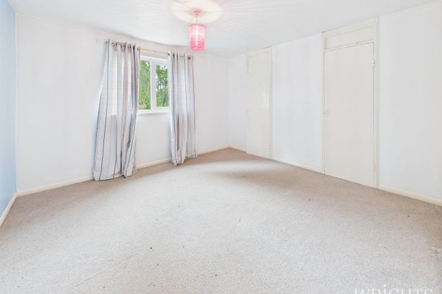 19, Church Lane, Hatfield photo 4
