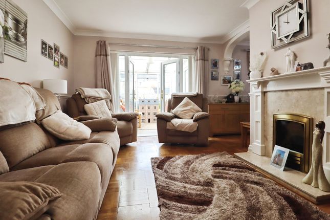 20, Axbridge Crescent, Cardiff photo 4