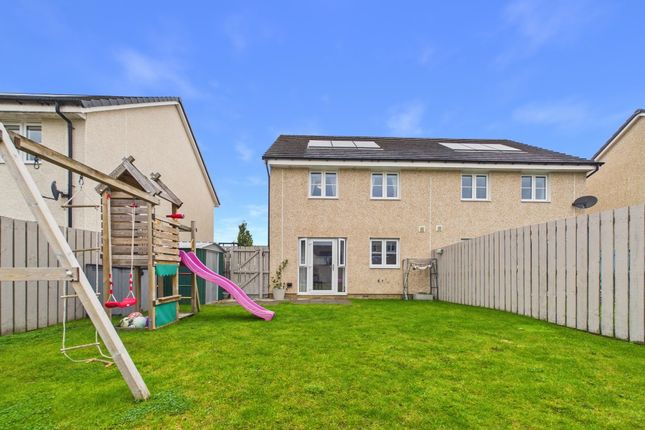 19, Dart Avenue, South Lanarkshire photo 3