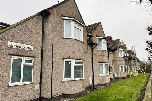 1-bed flat on 3, Alfreds Gardens, Barking, £190,000