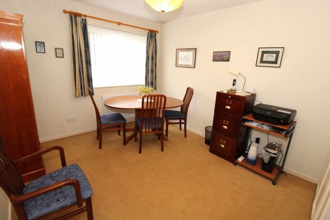 Flat for sale in Basing Road, Banstead