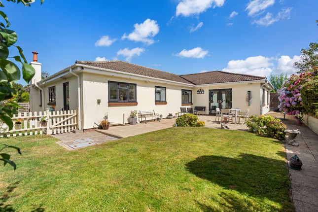 21 Carrick Park, Isle Of Man photo 4