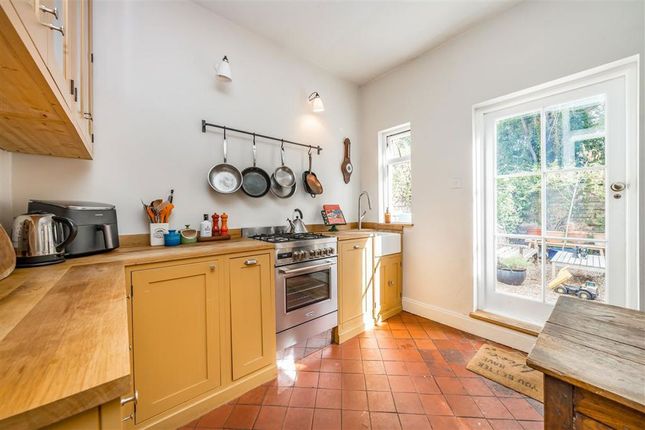 5, Campion Terrace, London photo 4