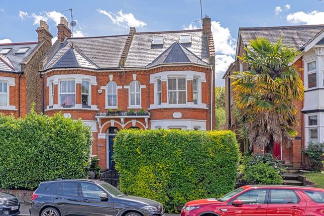 Thumbnail Property for sale in Portsmouth Road, Thames Ditton