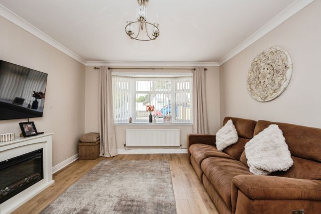 12, Capel Terrace, Dyfed photo 4