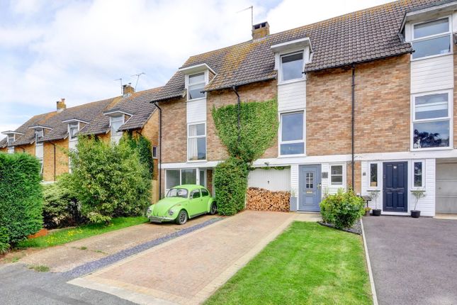 Thumbnail Terraced house for sale in The Lowlands, Hailsham
