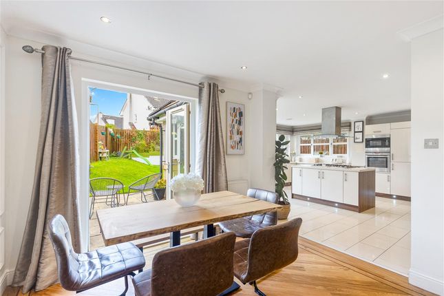 8, Jardine Place, Bathgate photo 3
