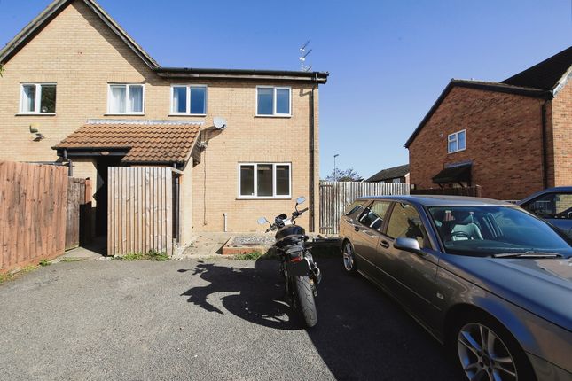Thumbnail Property for sale in Stanch Hill Road, Sawtry, Huntingdon
