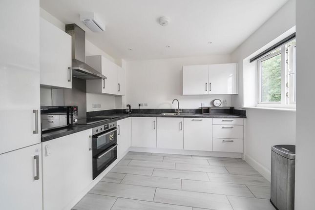 3 The Quadrant, Fleet Mill, Minley Road, Fleet photo 2