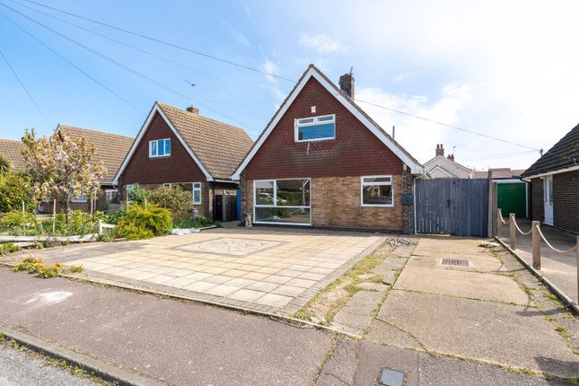 3-bed house on 4 Orchard Close, Great Yarmouth, £200,000