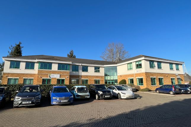 Thumbnail Leisure/hospitality to let in Cavendish House, Bourne End Business Park, Bourne End