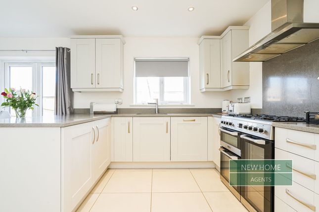 12, Pheasant Avenue, Preston photo 4