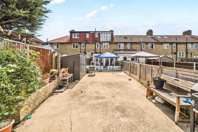 126, Capstone Road, Bromley photo 2