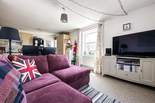 Flat 11, Wessex House, Taunton photo 4