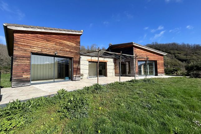 Property for sale in Requista, Aveyron, France
