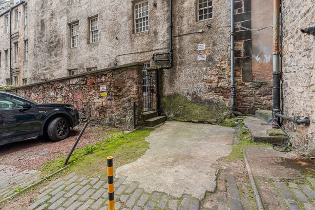 Parking Space to rear of Robertson's Close, 20 Robertson's Close, Edinburgh photo 3