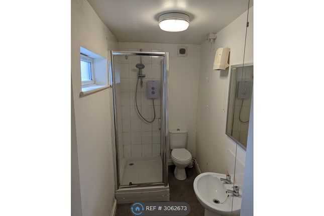 Flat, A East Street, Bedminster, Bristol photo 5