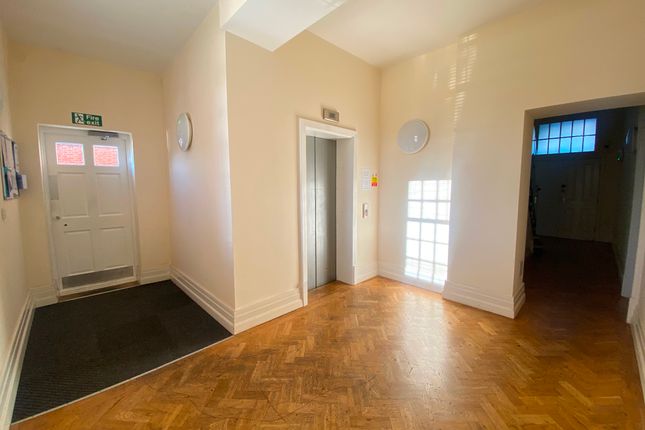 Apartment 6, College Gate, Crewe photo 3