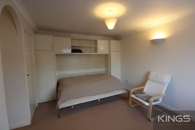 7 Westmarch Court, 1a, Kitchener Road, Southampton photo 4