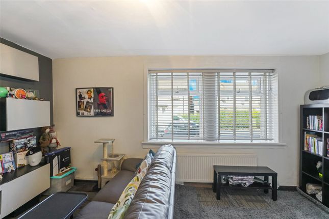 9B,, Sunart Avenue, Renfrewshire photo 4
