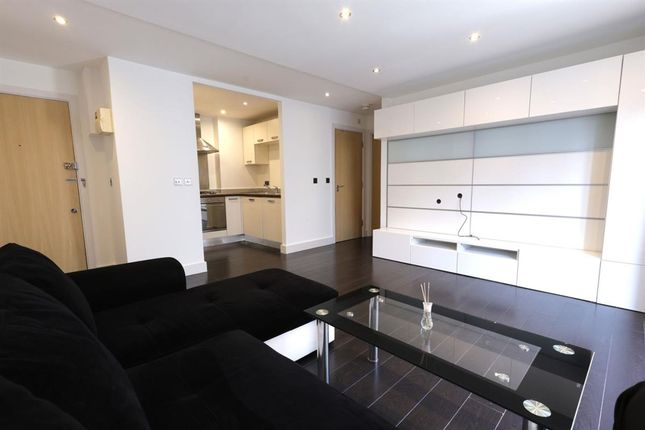 Flat 19, Rill Court Spring Place, Barking photo 5