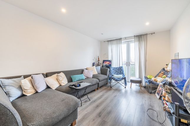 Flat 17, Jupiter House,, Esquiline Lane, Mitcham photo 4