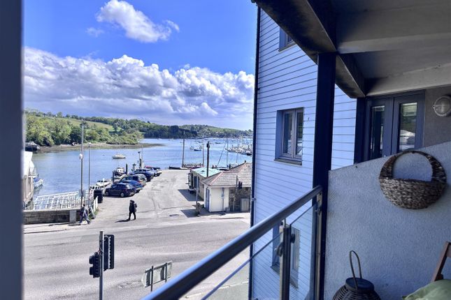 11 Swingbridge House, Quay Hill, Penryn photo 3
