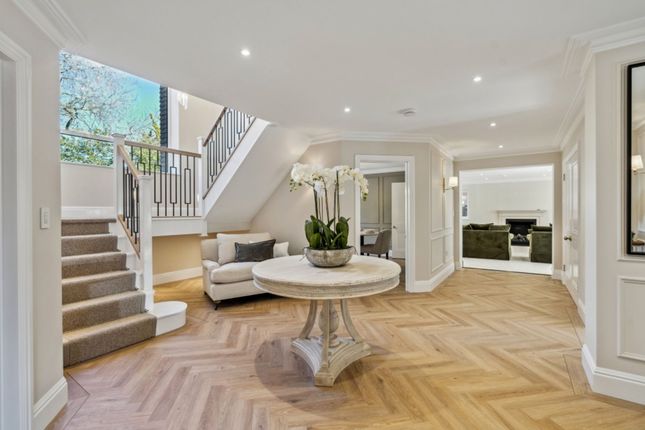 4 Hedgerley Lane, Gerrards Cross photo 3