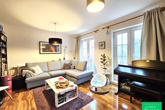 14, Ashburnham Close, East Finchley photo 5