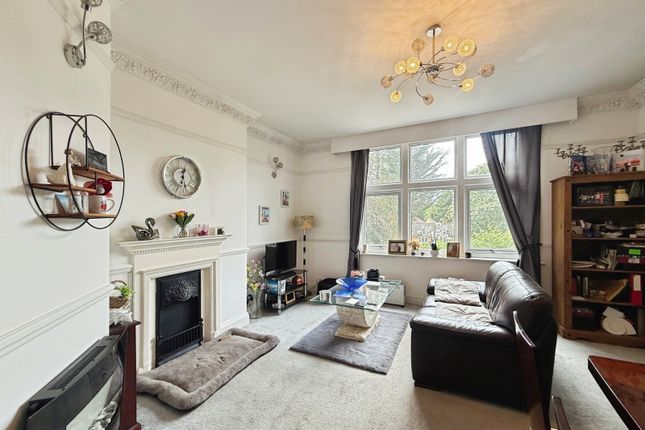 Flat 4 Woodhill House, 19, St. Johns Street, Berkshire photo 2
