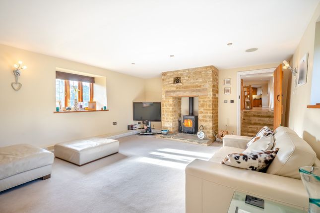 Detached house for sale in Hollow Road, Lower Tadmarton, Banbury, Oxfordshire