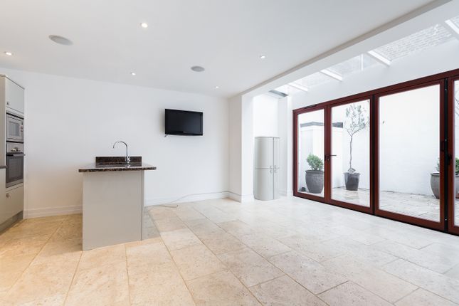 73 Cadogan Lane Sw1-5 (1)