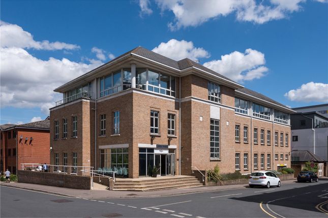 Office to let in Clarendon Road, Redhill