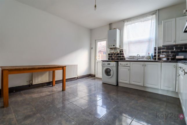 3-bed house on 27, Cecil Square, Sheffield, £180,000