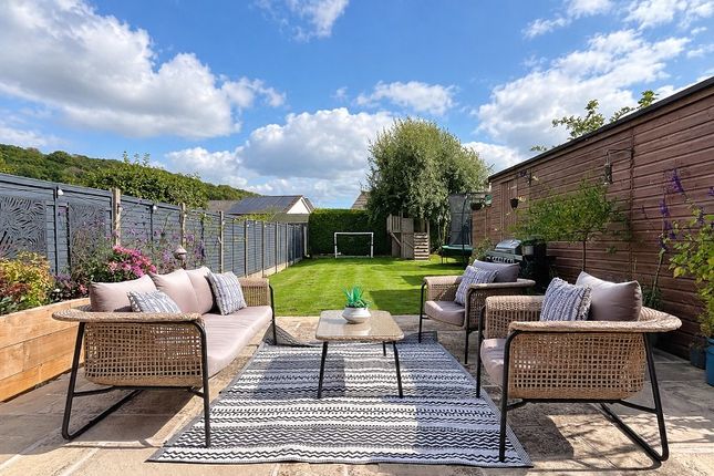 98, Sandford Road, Winscombe photo 4