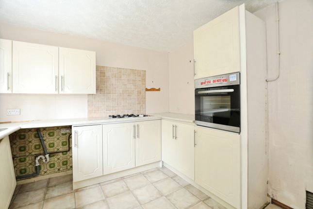 43, Esk Road, Cheshire photo 2