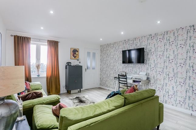 2, Miller Court, Tranent photo 2